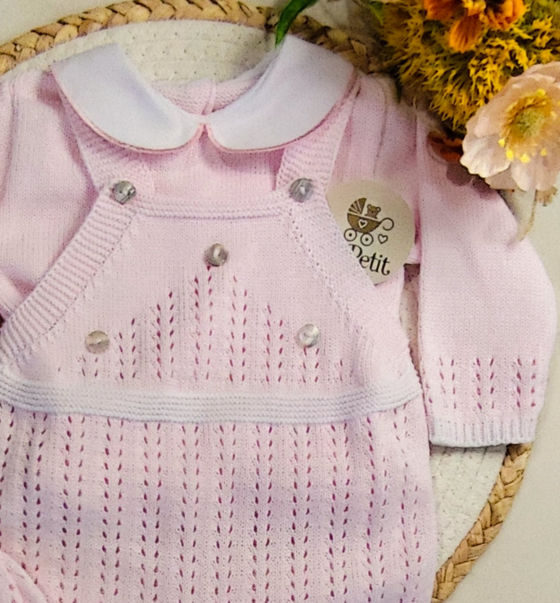 Conjunto jardineira rosa