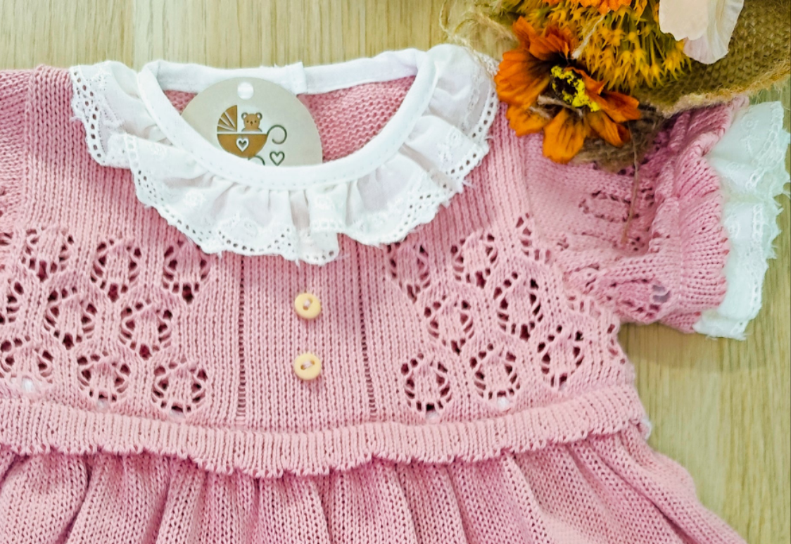 Vestido Tricot Rosa + Tapa fralda