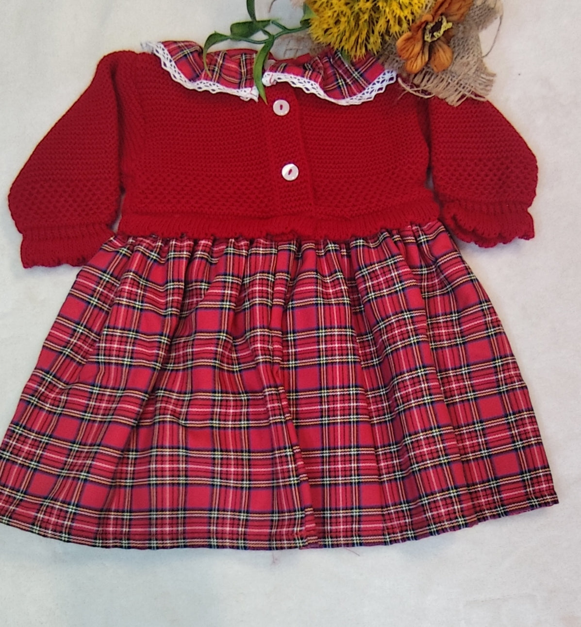 Vestido com laço de cetim