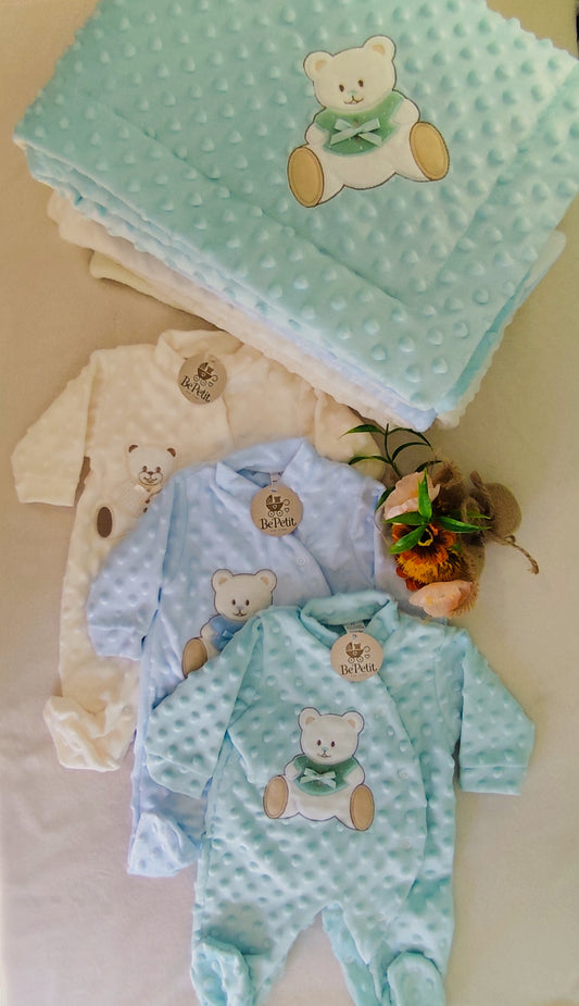 Conjunto babygrow + Manta polar tecido pipoca