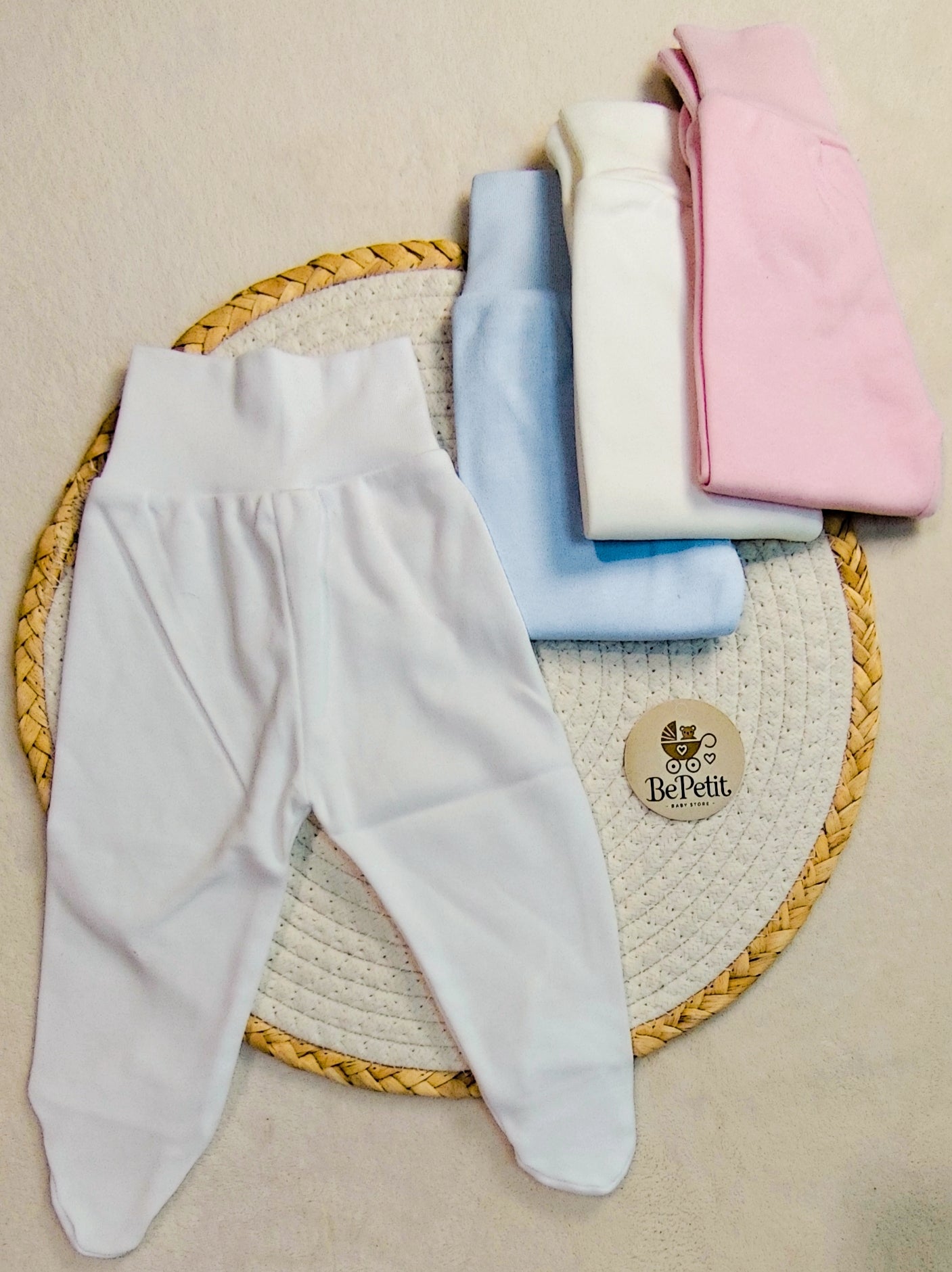 Calça interiores com carda