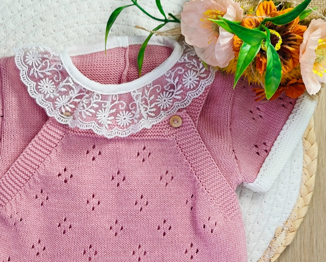 Fofo Tricot Rosa com Gola de Renda