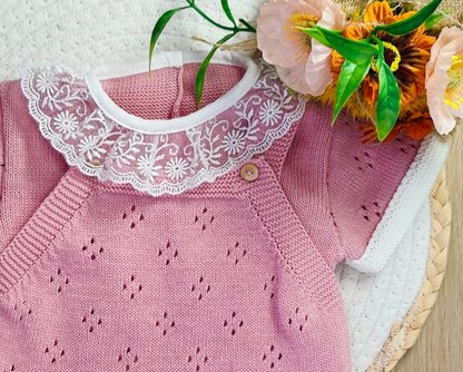 Fofo Tricot Rosa com Gola de Renda