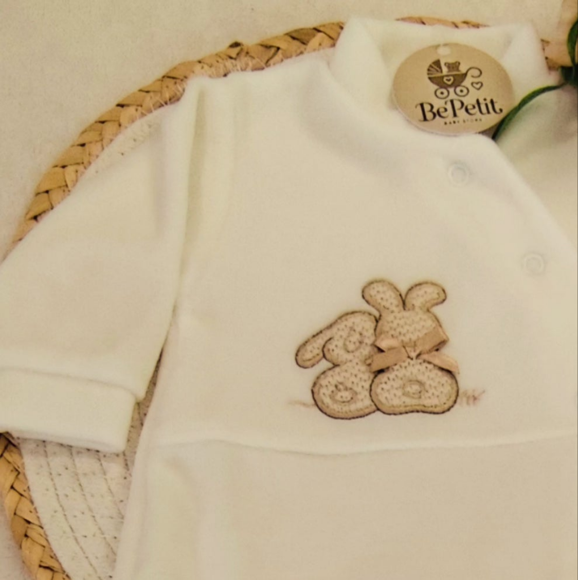 Babygrow coelhos veludo