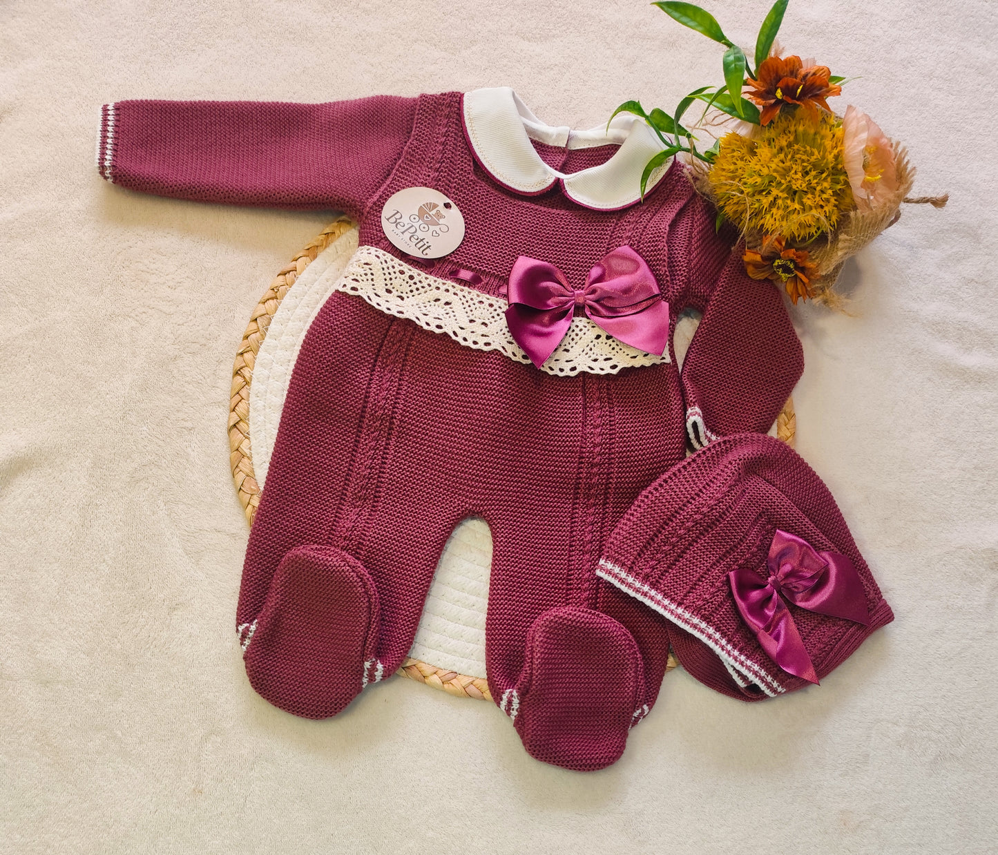 Conjunto Jardineira laços Cetim