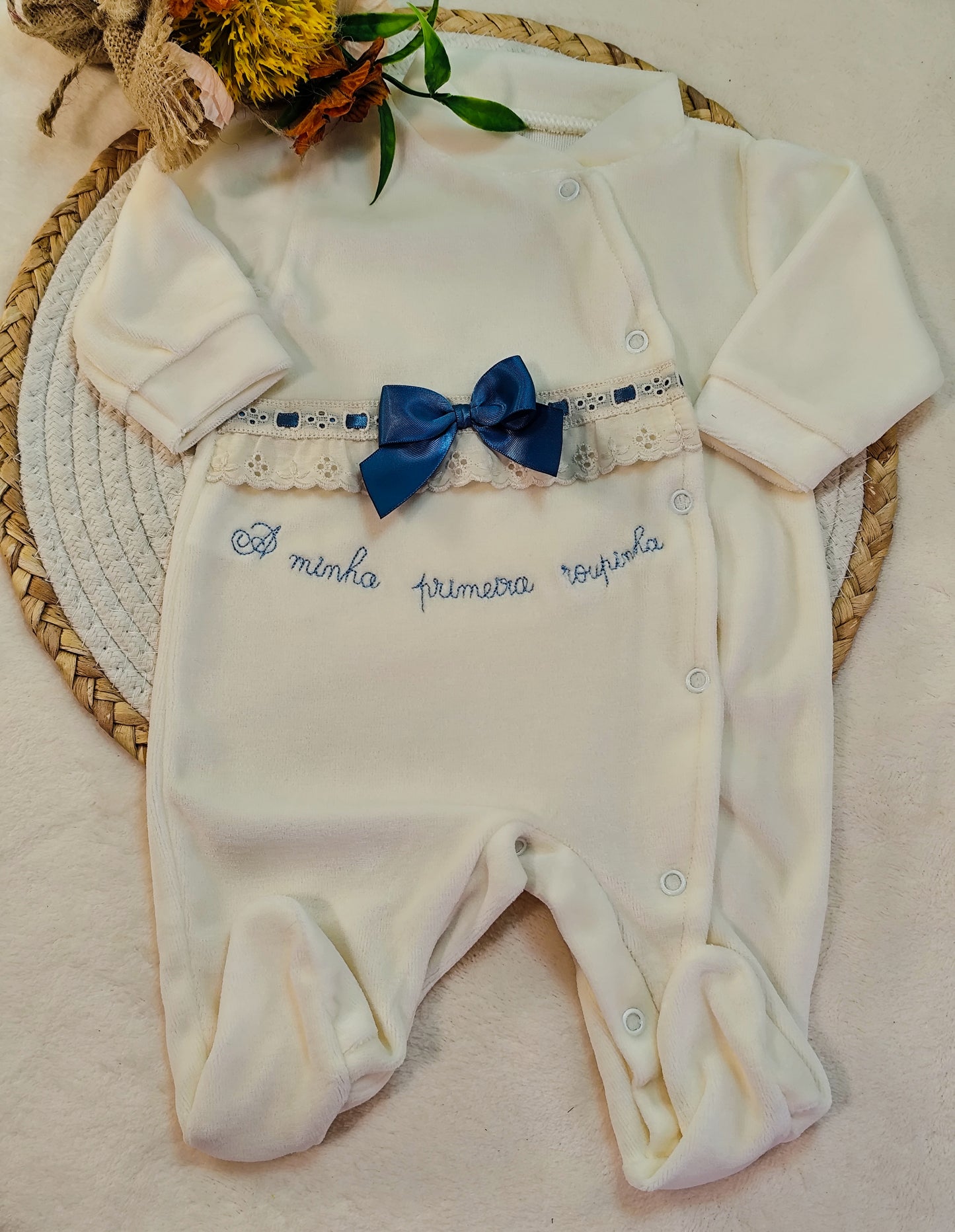 Conjunto primeira roupinha bordado inglês