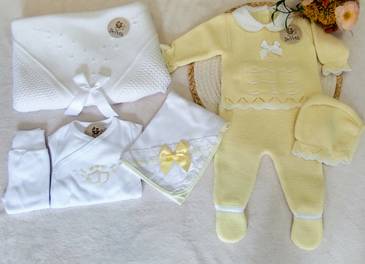 Conjunto saída maternidade amarelo