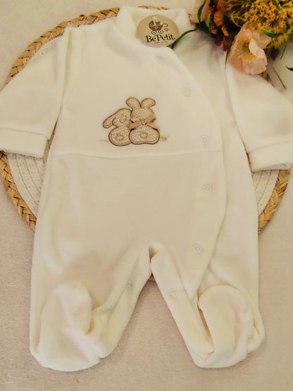 Babygrow coelhos veludo